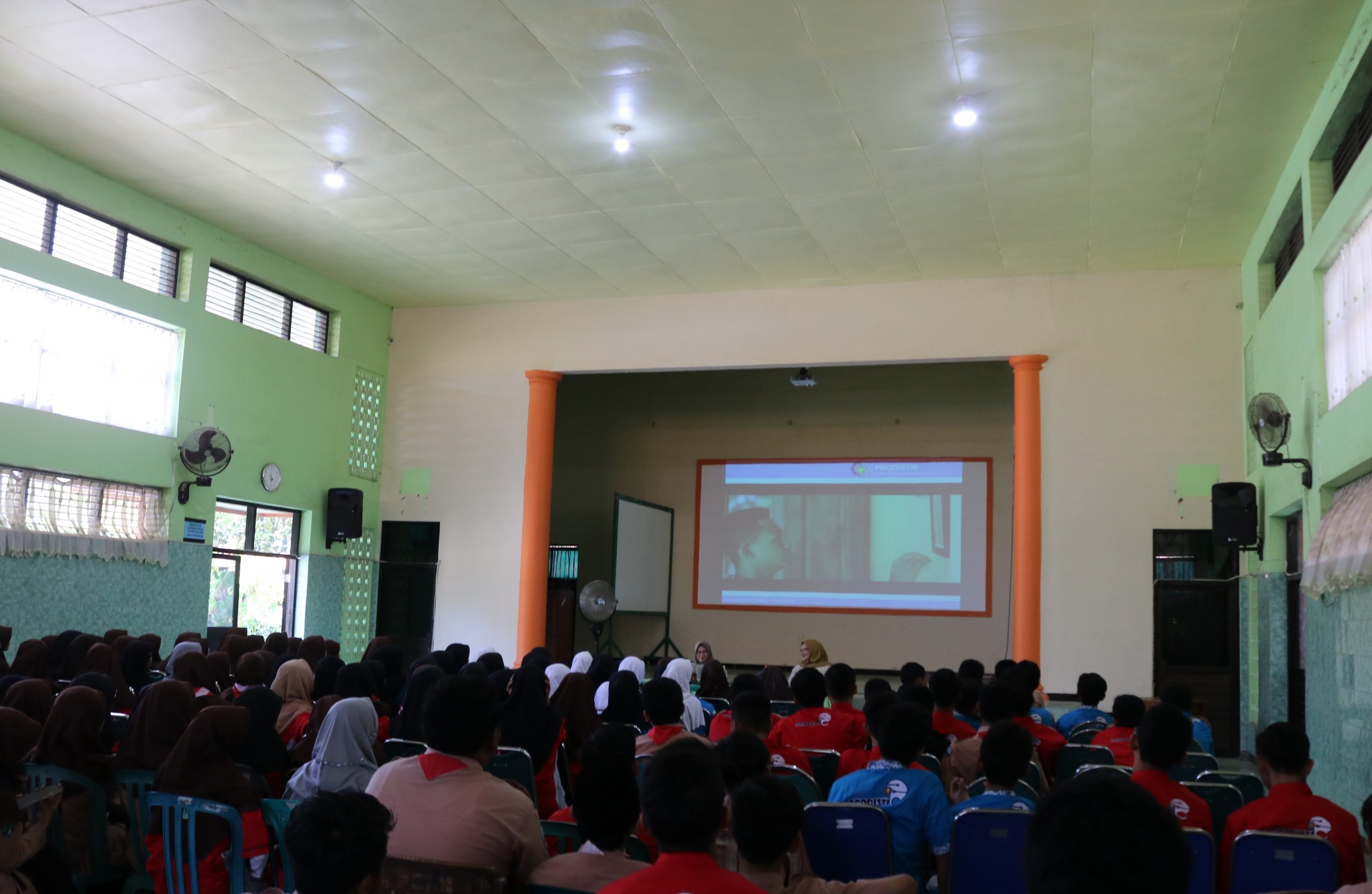 Kuliah Tamu Semester 1 dan Semester 3