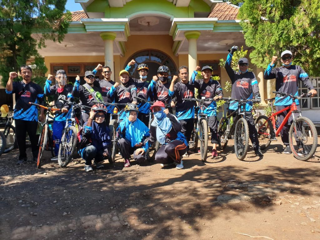 GossPro Community di kediaman Bapak Soleh staff TU MandaPro Exist